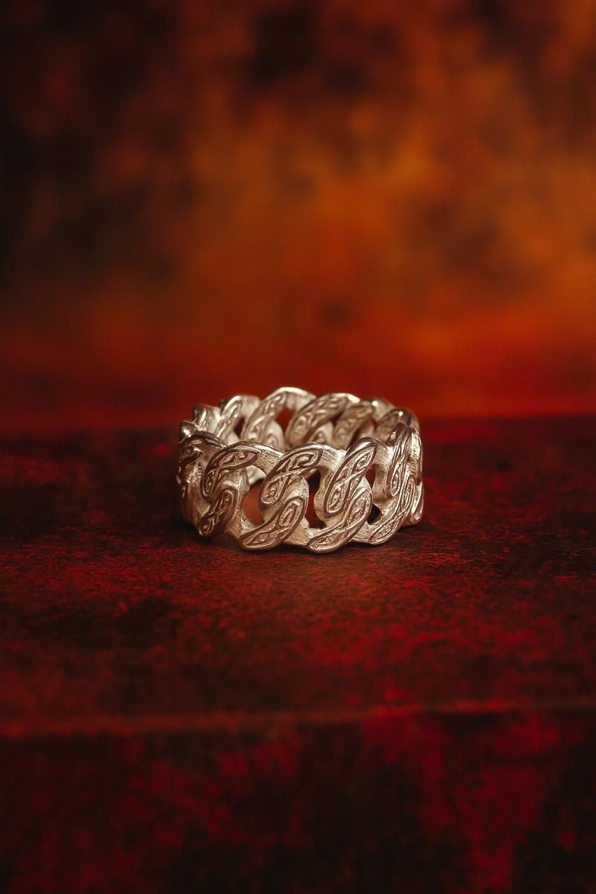 Anillo plata ley 950 con textura celta